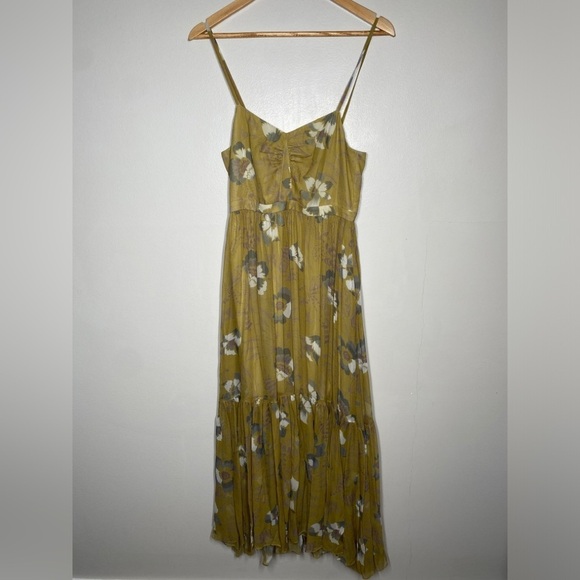 Laura Garcia Barney’s New York 100% Silk Floral Dress - Picture 4 of 9